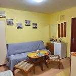 Apartment Rainbow 2 7 Slantschew brjag