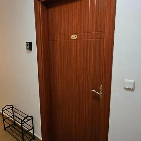 Rainbow 2 7 Apartment *